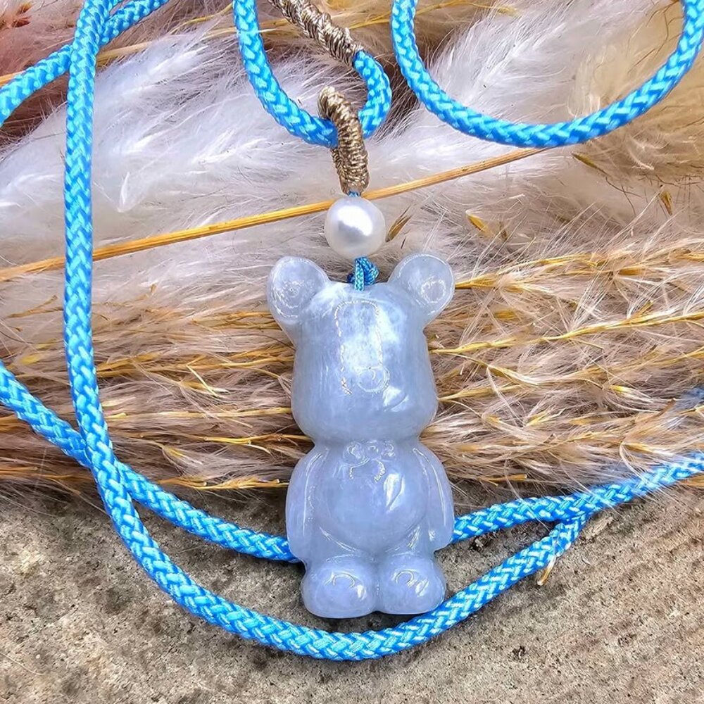 Nature Jade Carved Cute Bear Pendant Necklace